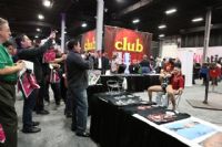 2012eXXXoticaչF(xin)